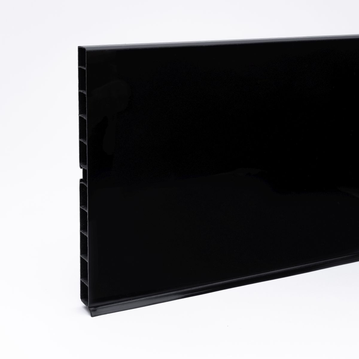 Sockelblende KS150 - Schwarz hochglanz - Länge 300 cm