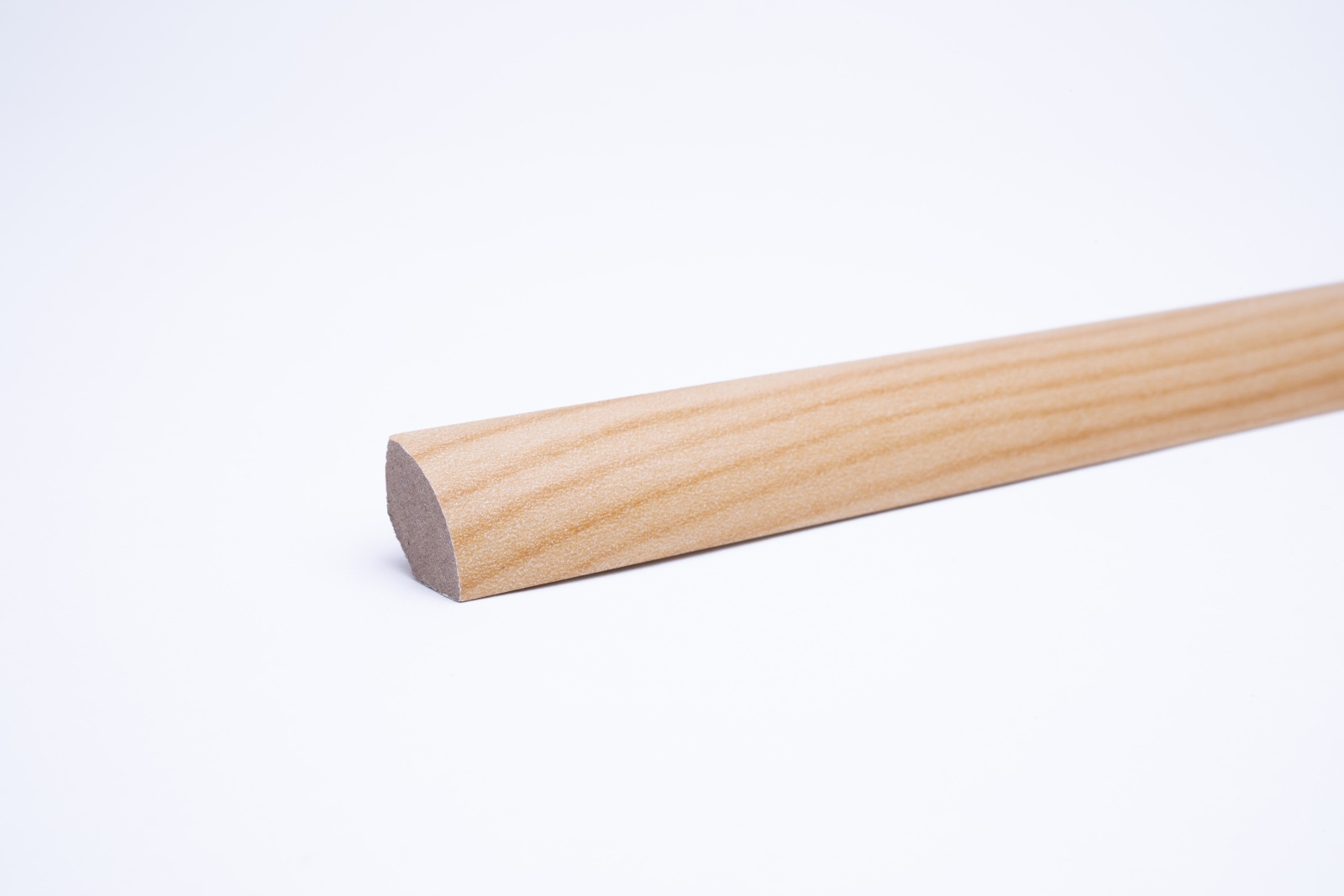 Viertelstableiste auf MDF-Träger in Holzoptik Kiefer